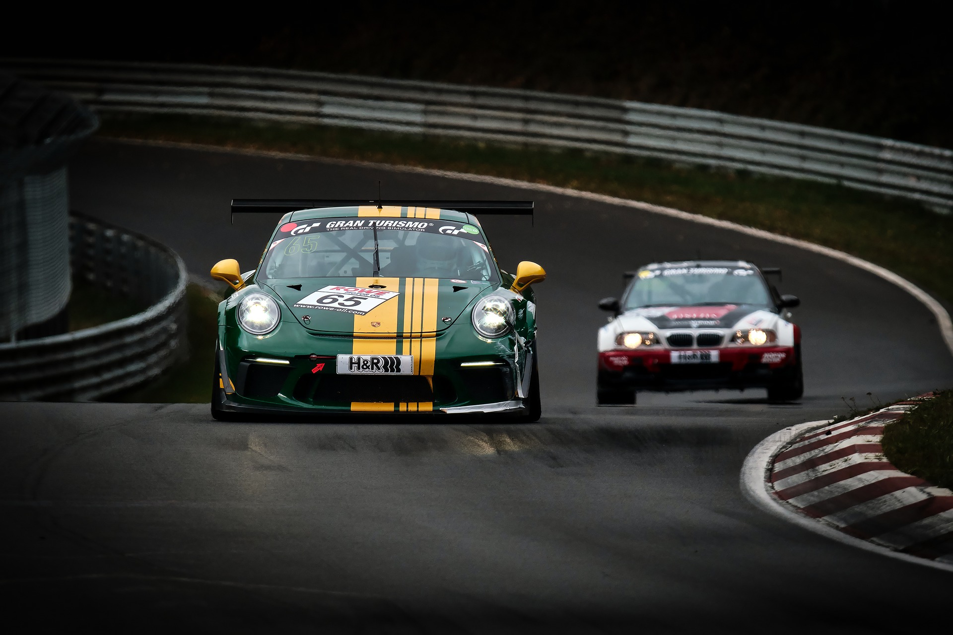 1712650760128347.jpg race-car-7624025_1920.jpg