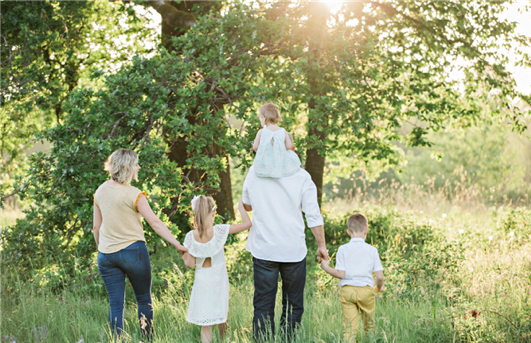 1728970985599369.png 適合中產(chǎn)家庭移民的配圖2.png